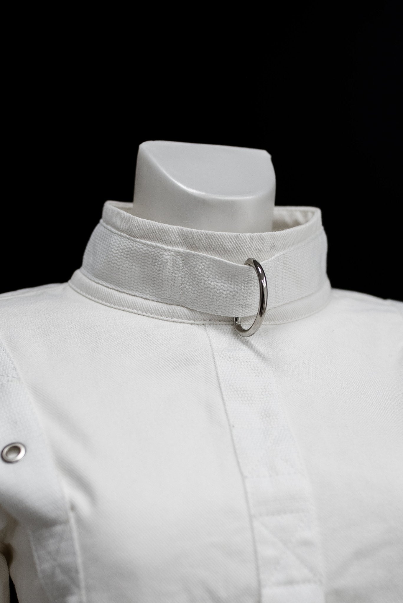 Cotton Straitjacket with Segufix Style Locks & Key. White - Elinlatex