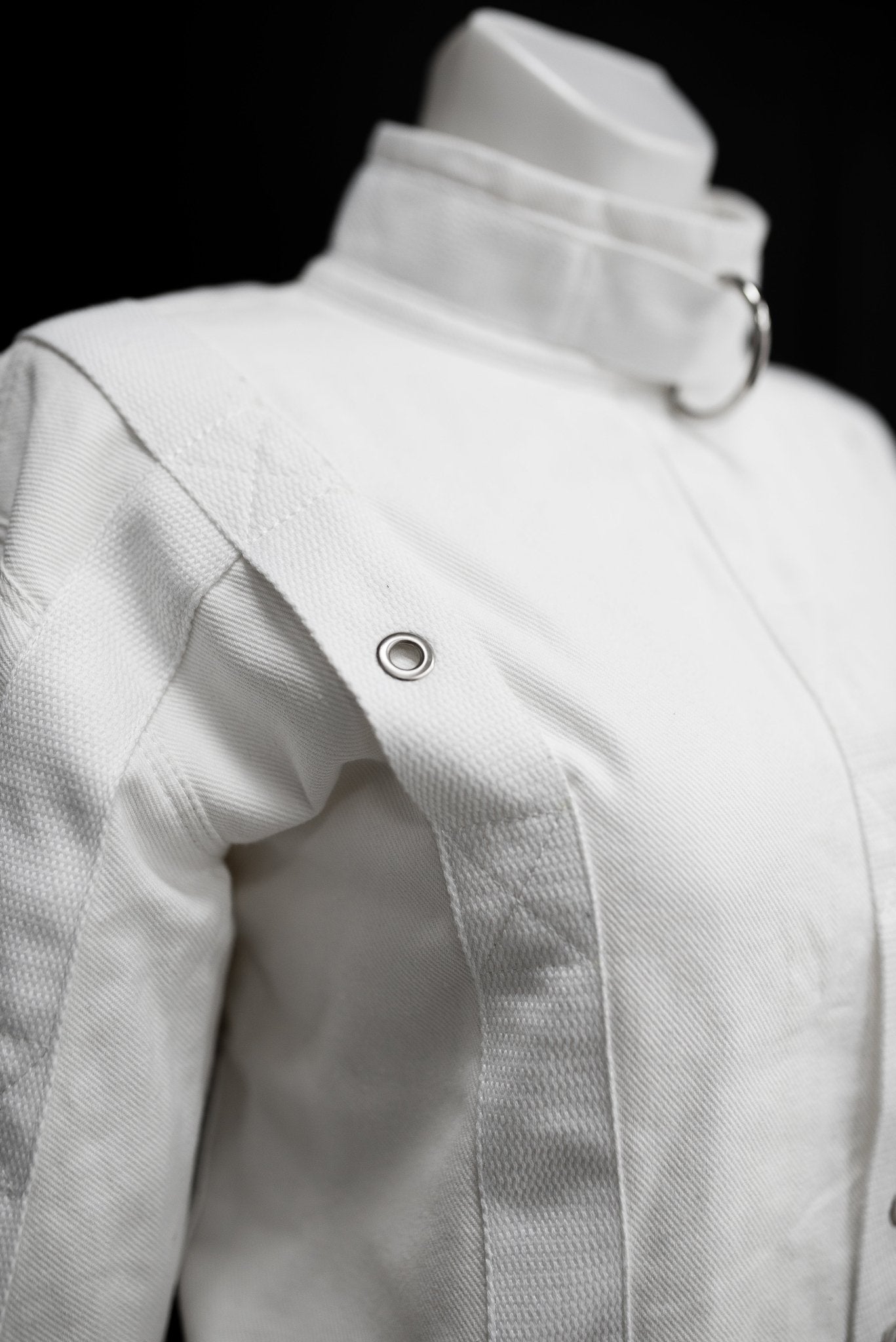 Cotton Straitjacket with Segufix Style Locks & Key. White - Elinlatex