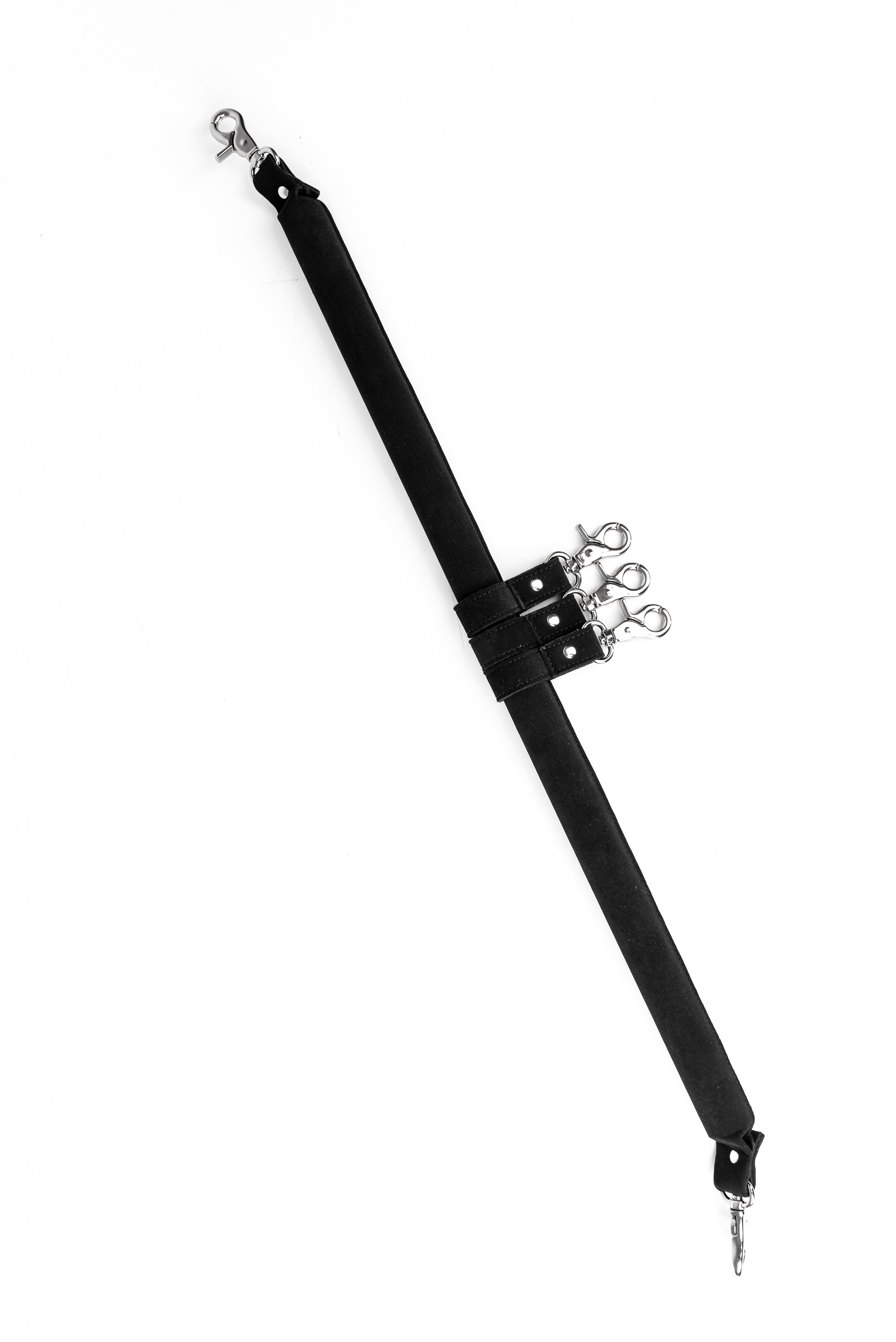 5 Point Faux Leather Spreader Bar with cuff hooks