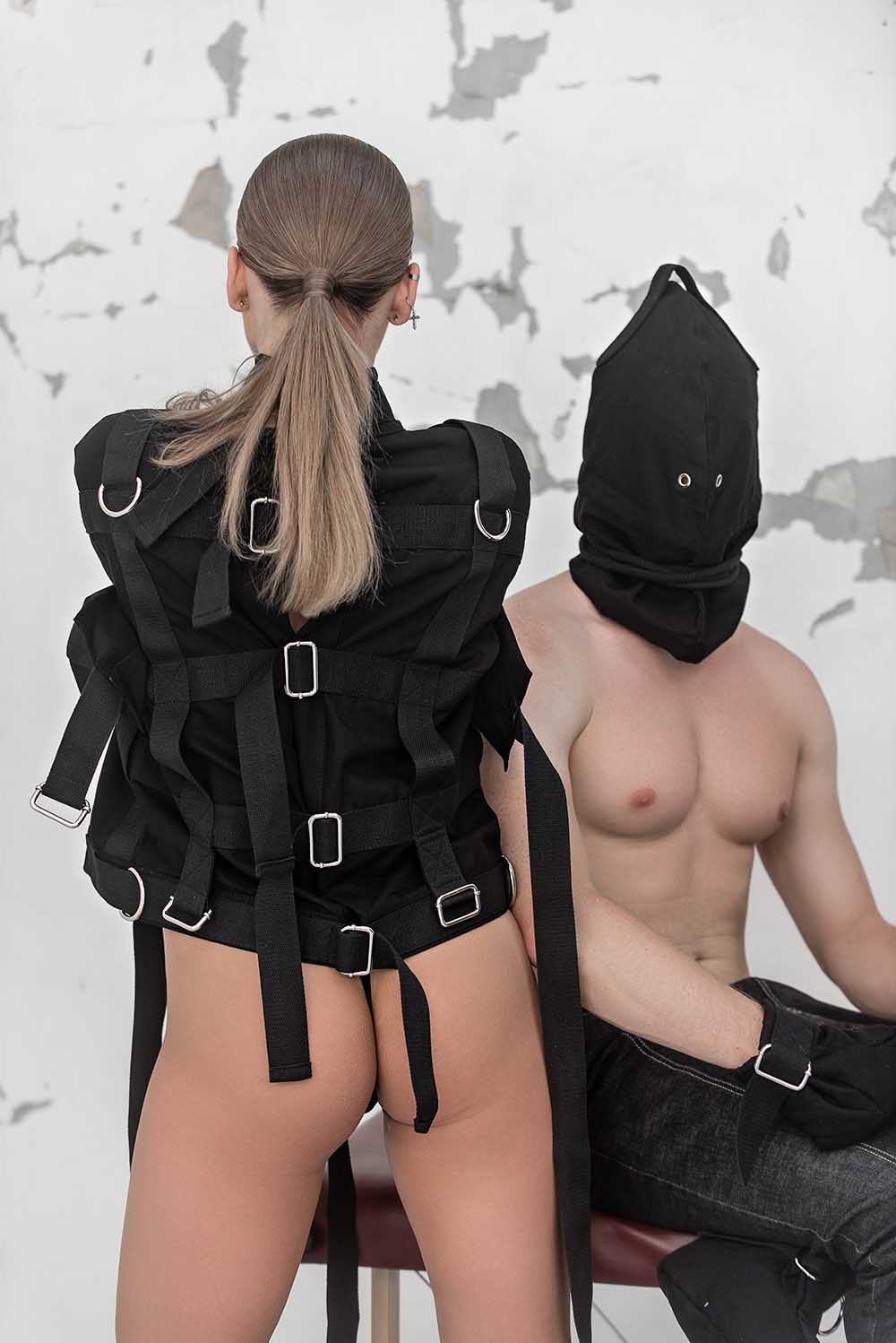 Bondage Hood, blindfold hood with holes for breathing. Black - Elinlatex