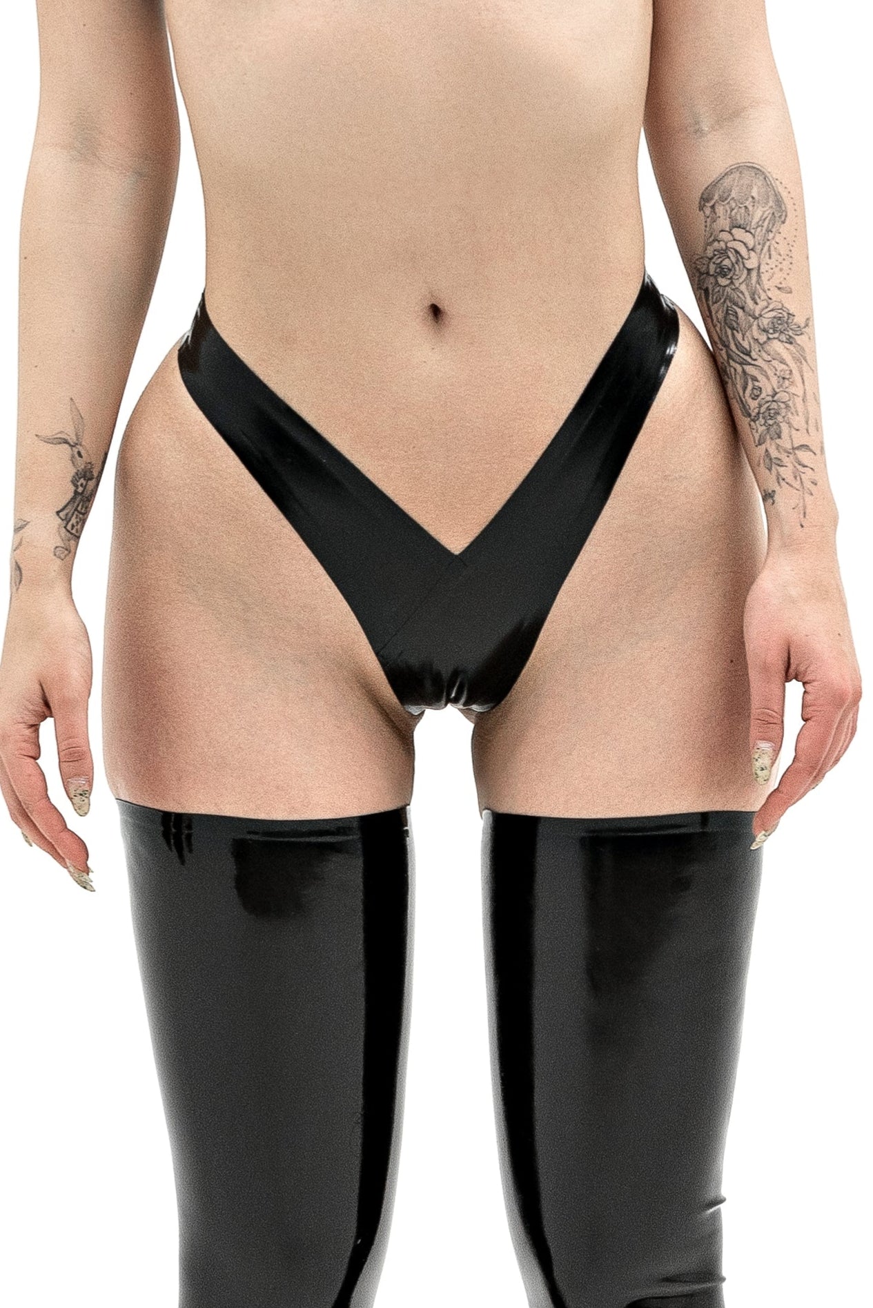 High - Cut Thong Pola. Black - Elinlatex