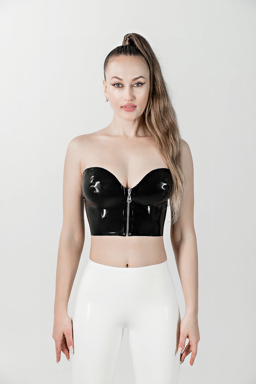 Latex top with front zipper. Apricot - Elinlatex