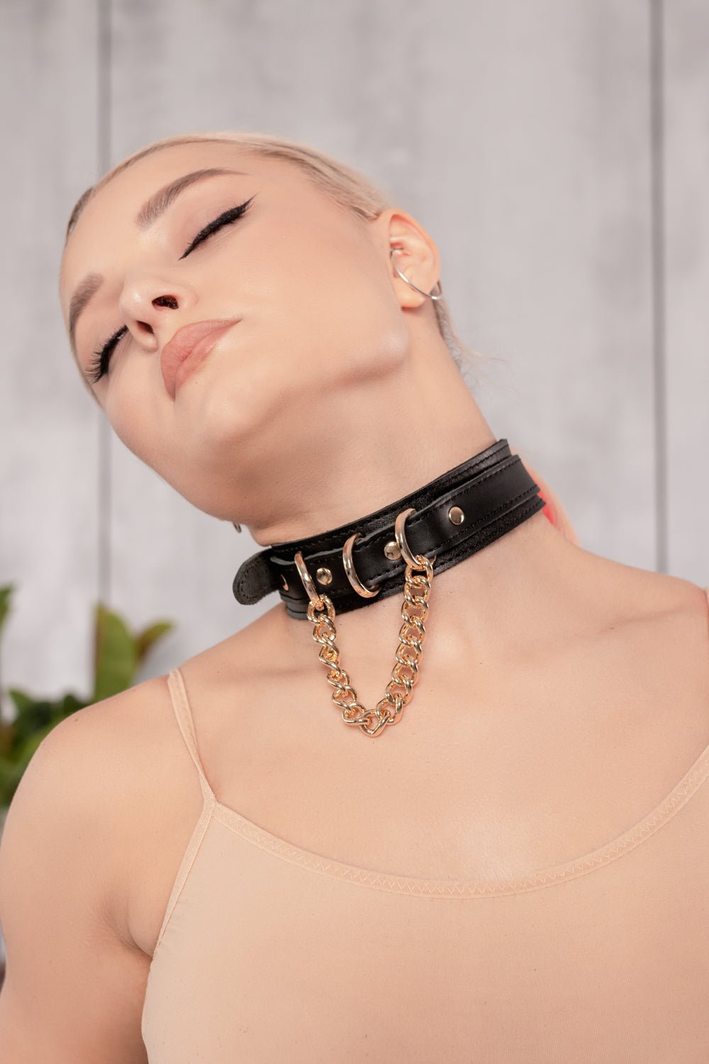 Leather Collar with D-rings and Chain - Elinlatex