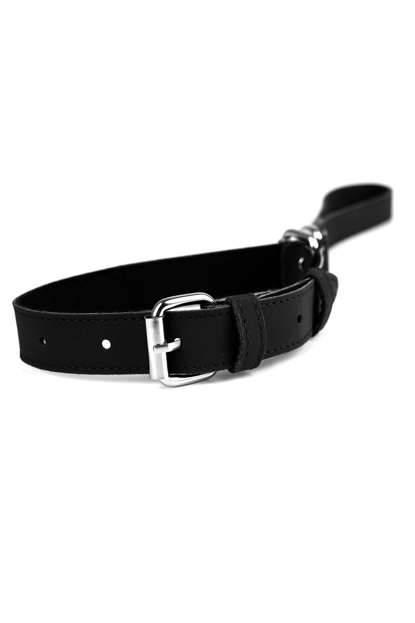 Self - tightening faux leather choke collar - Elinlatex