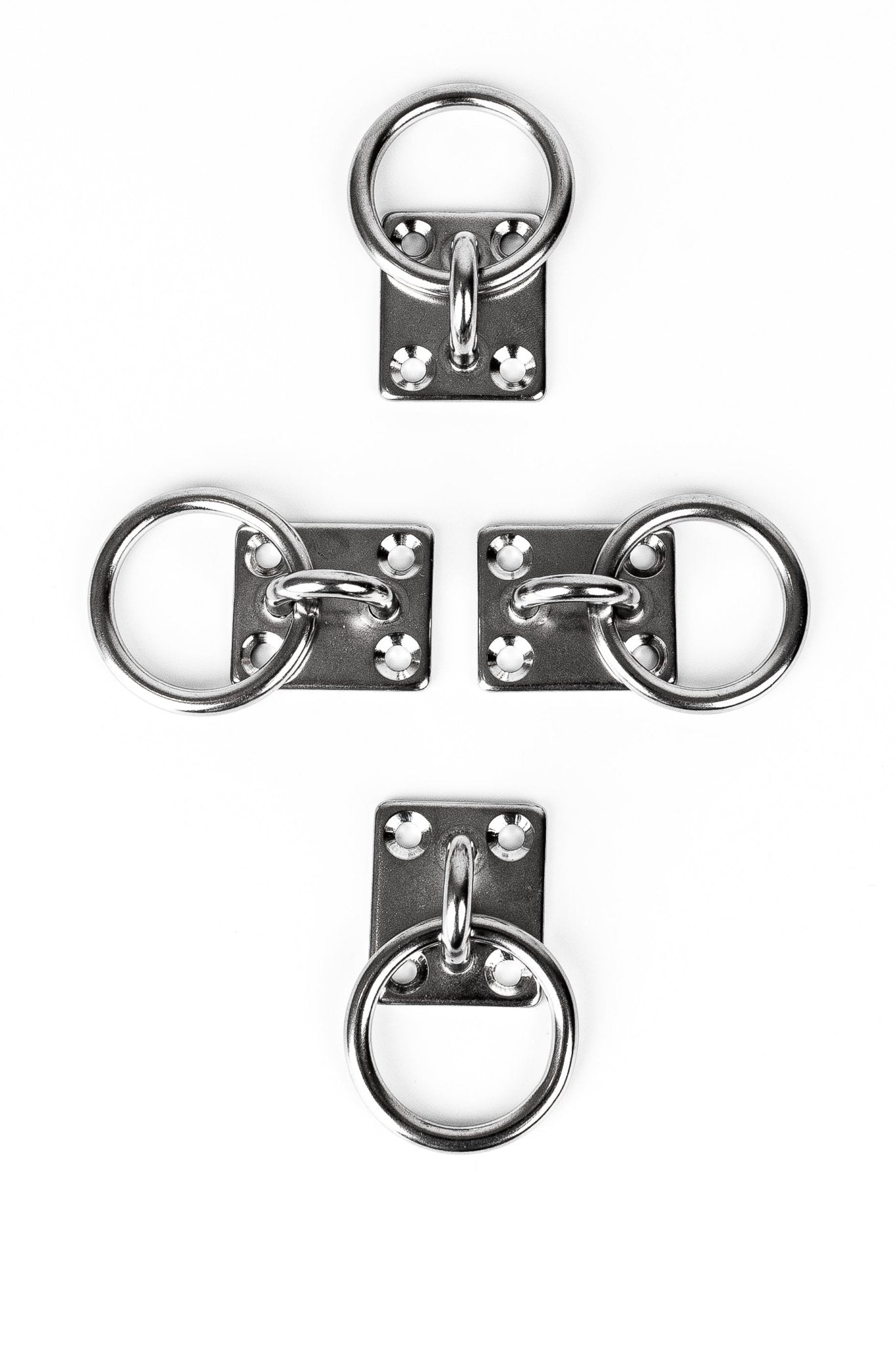 Set of 4 Hitching Rings with Plate - Elinlatex